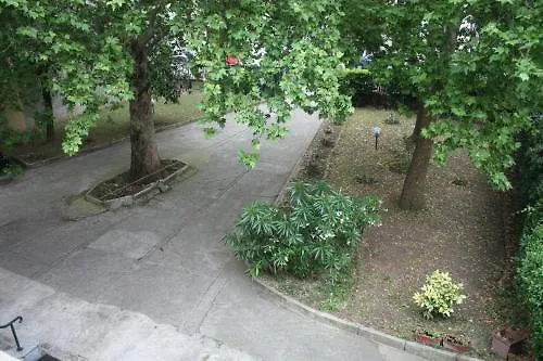 Hotel Garden Милан