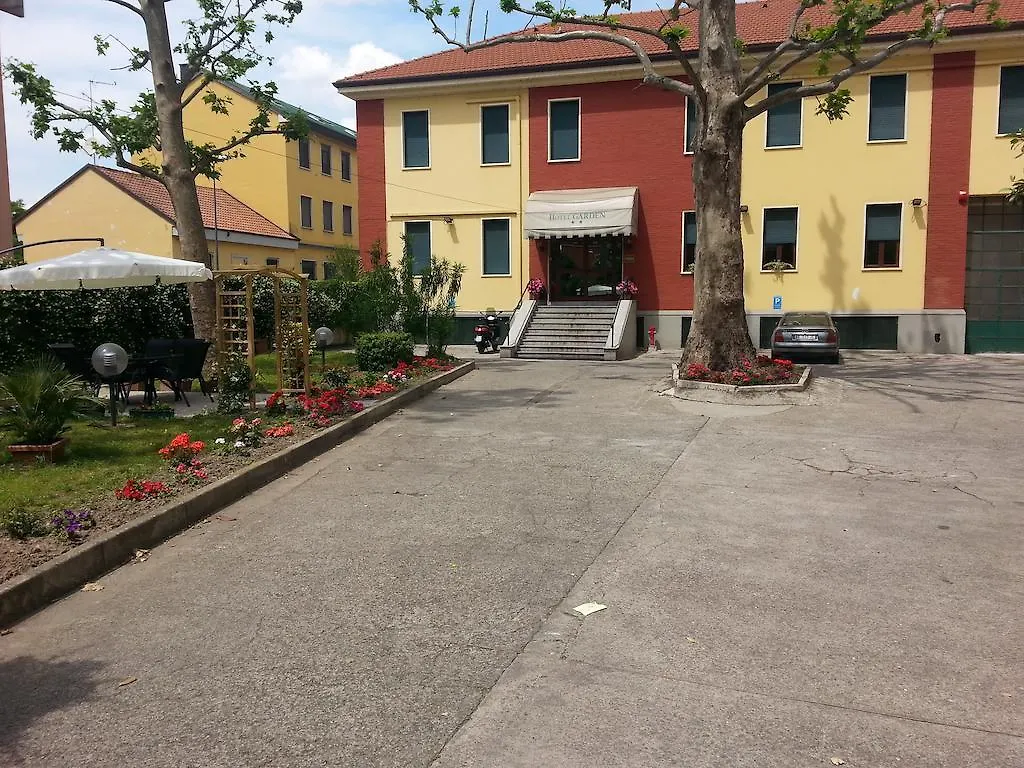 Hotel Garden Milan Italy